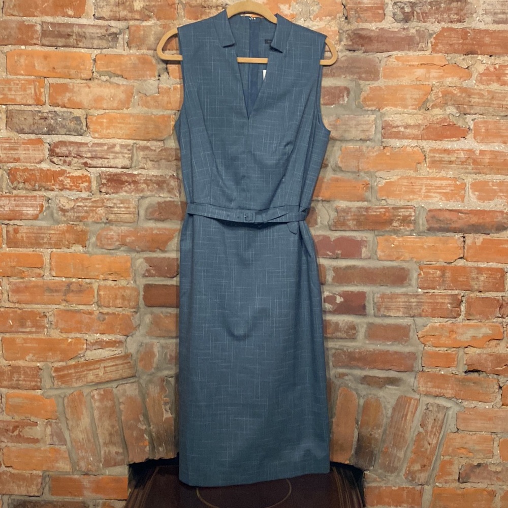 NWT ✨ Ann Taylor gray/blue dress. Size 12 Tall